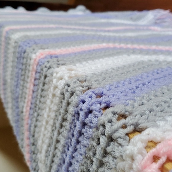 Like New Vintage Hand Crocheted Baby Blanket/Afghan,Gray,Pink,Lilac, 60"×52",EUC - Picture 4 of 8